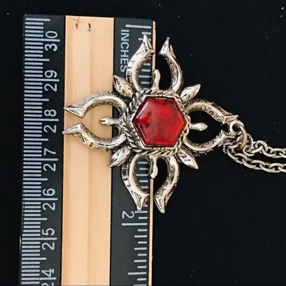 ART Maltese Red Cross Pendant Silver Necklace Arthur Pepper Vintage 4305